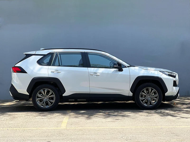 toyota-rav4-2025-adventure2
